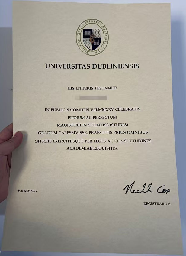 Home Dublin University degree sample