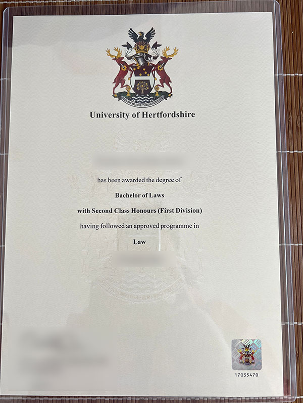 Order the diploma certificate of the University of Hertfordshire online Hertford University2