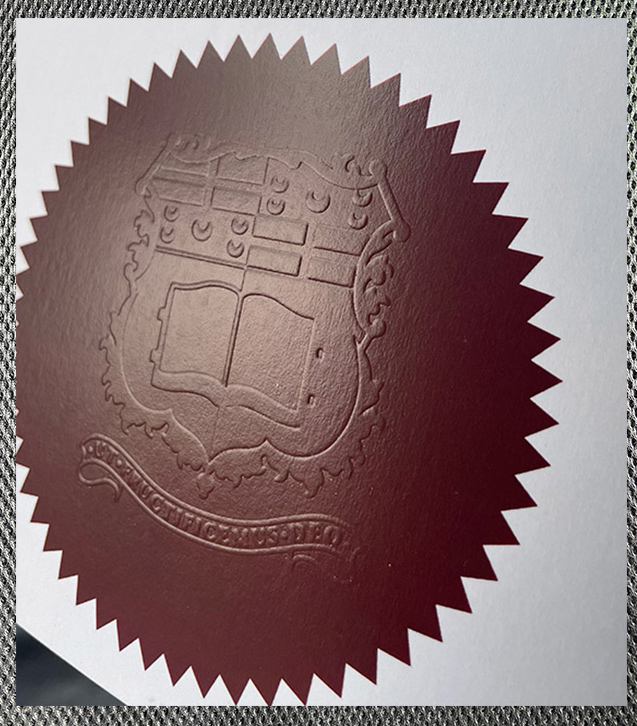 what is the university degree certificate of malta like?